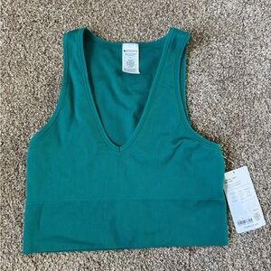 NWT Athleta Aurora Crop Rib Tank